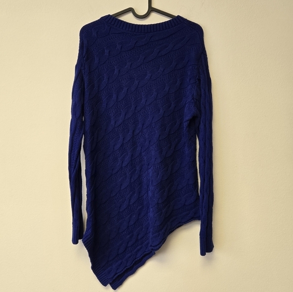 Peter Nygard Cable Knit Angled hem sweater Blue L - Picture 2 of 6